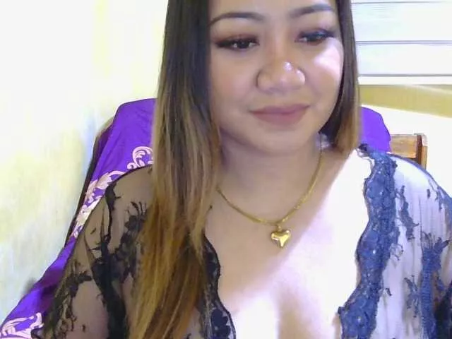 Ladyvita21 from BongaCams