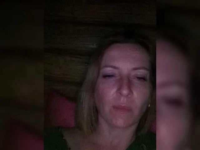 Lalie from BongaCams