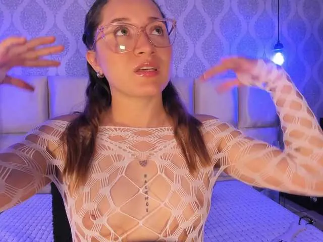 LeiahBlonde from BongaCams is Freechat