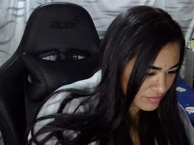 Letty33 from BongaCams is Freechat
