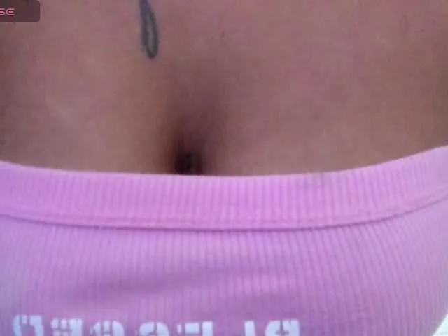 Lexxiiross from BongaCams