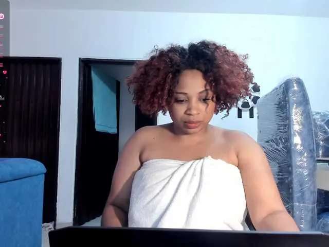 Lilotorontoo from BongaCams