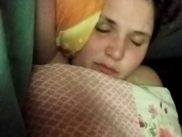 Liloudouce from BongaCams