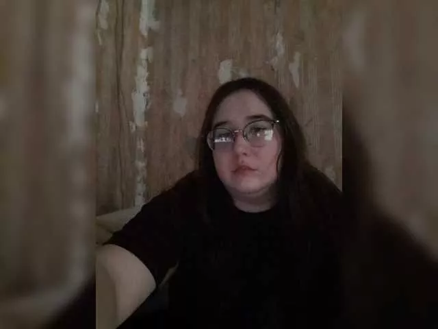 Linavia from BongaCams