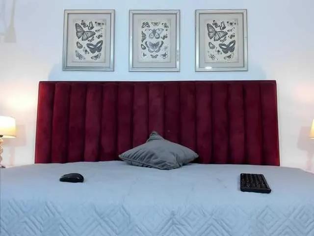 LittleDolly1 from BongaCams is Freechat
