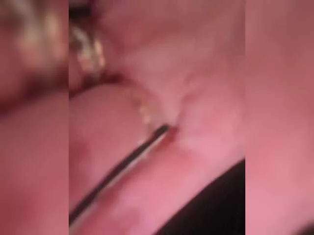 LizBetty from BongaCams