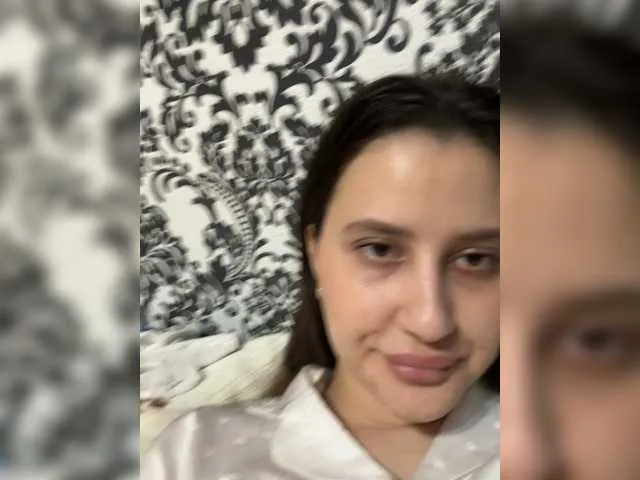 Llevie from BongaCams is Freechat