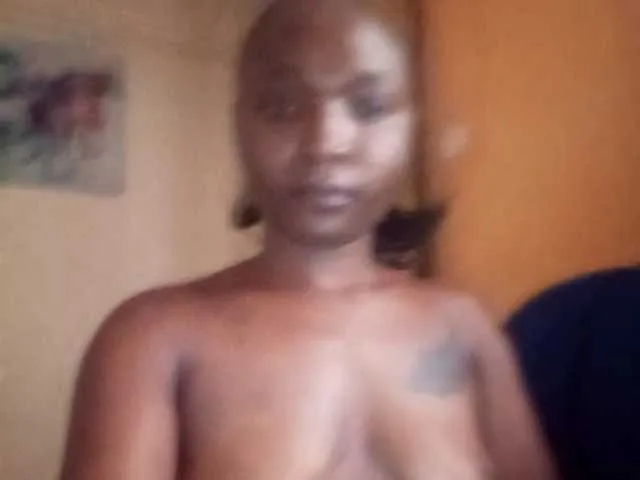 Lolah3 from BongaCams