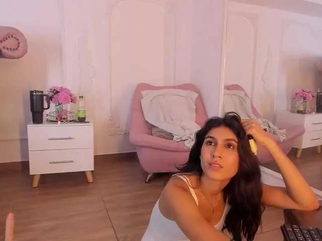 LucianaRoa from BongaCams is Freechat