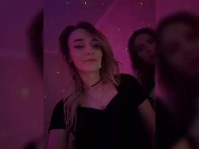 Lunaluxseri from BongaCams