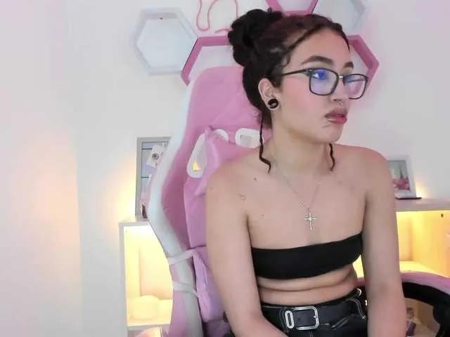 LunaMeyer from BongaCams is Freechat