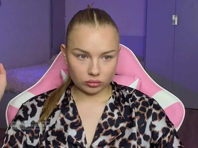 LunarFlare from BongaCams is Freechat