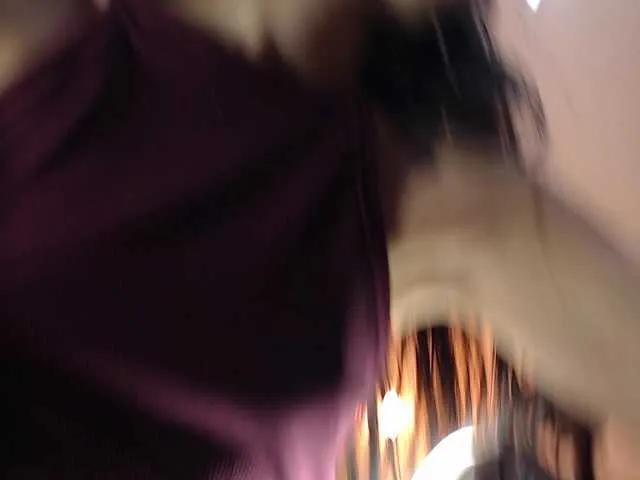 LussieWillow from BongaCams