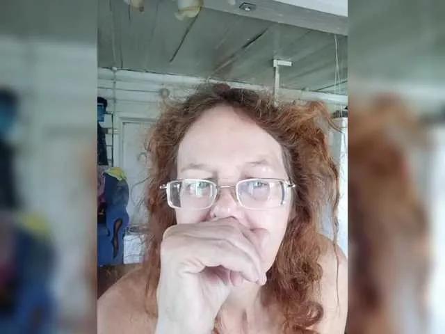 Madam-oss from BongaCams