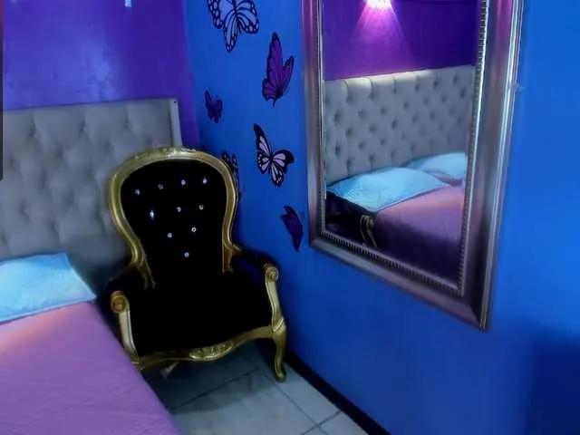 MadameDamn from BongaCams