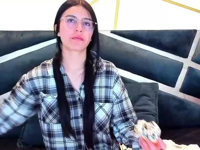 maddy-jacksonw from BongaCams is Freechat