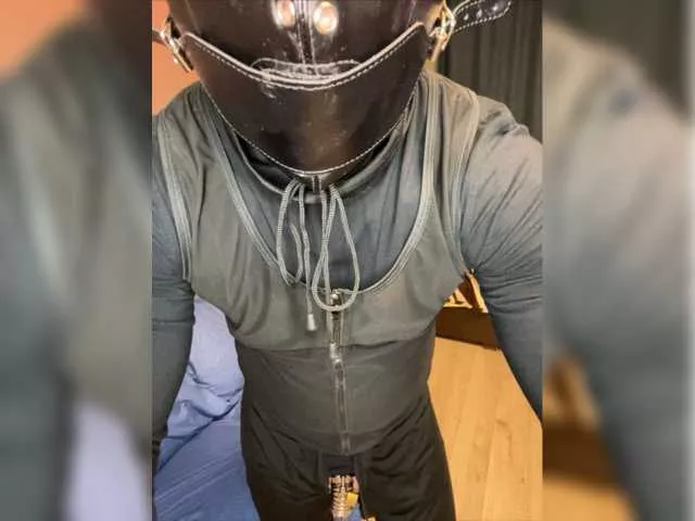 MadmenLovers from BongaCams