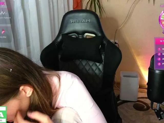 mag1c-eyes from BongaCams is Freechat