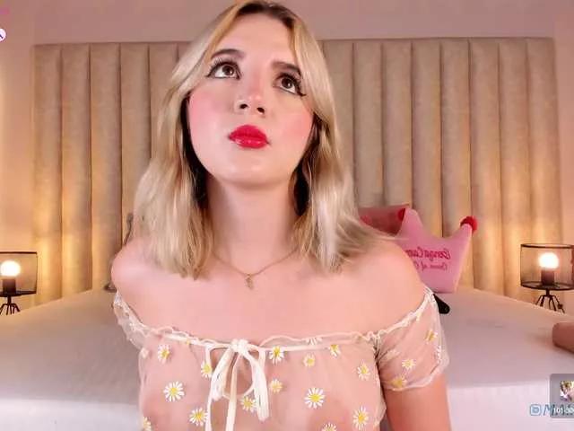 MaiaCollins from BongaCams