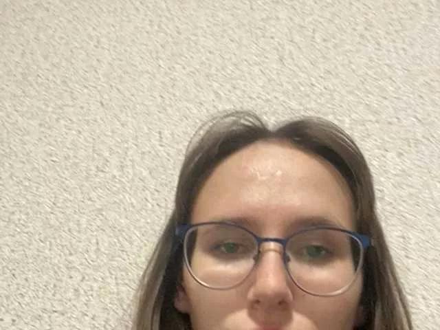 MamiMango from BongaCams