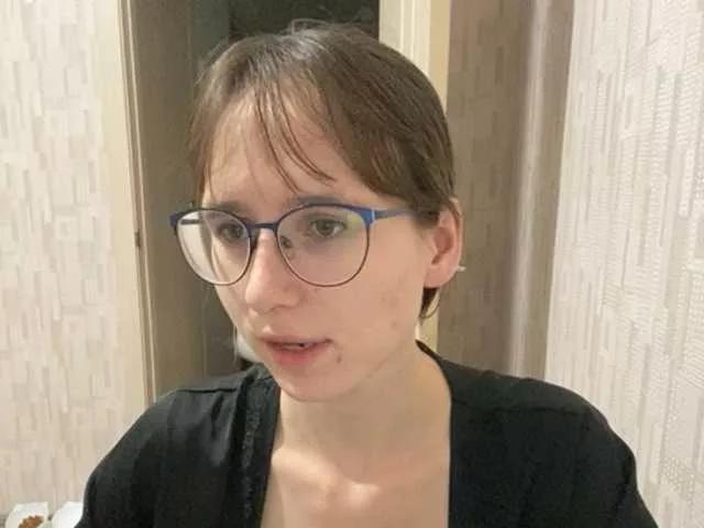 MamiMango from BongaCams