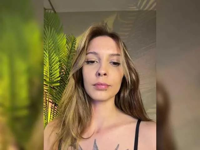 Maribett from BongaCams is Freechat