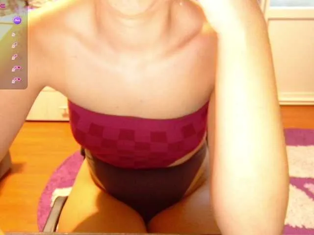 Mary00 from BongaCams