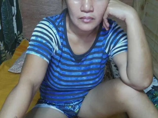 Matureluverr38 from BongaCams