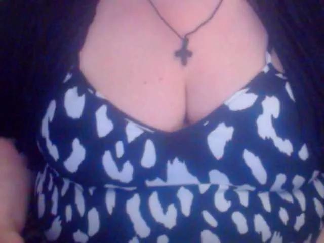 mayalove4u from BongaCams