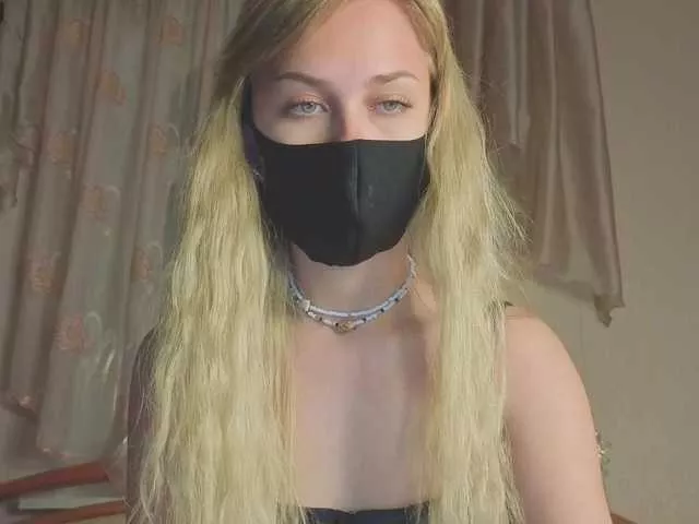 Meeeeow from BongaCams