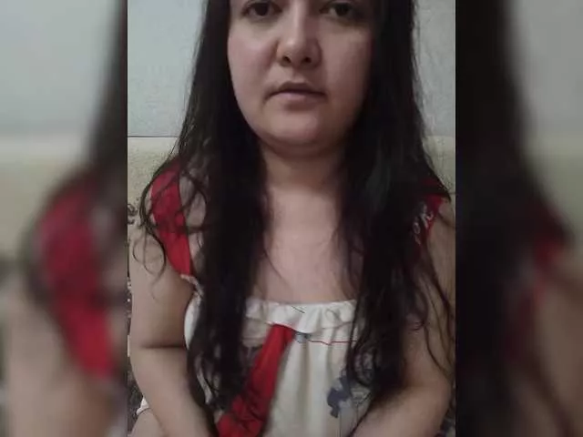 Molly-Janette from BongaCams