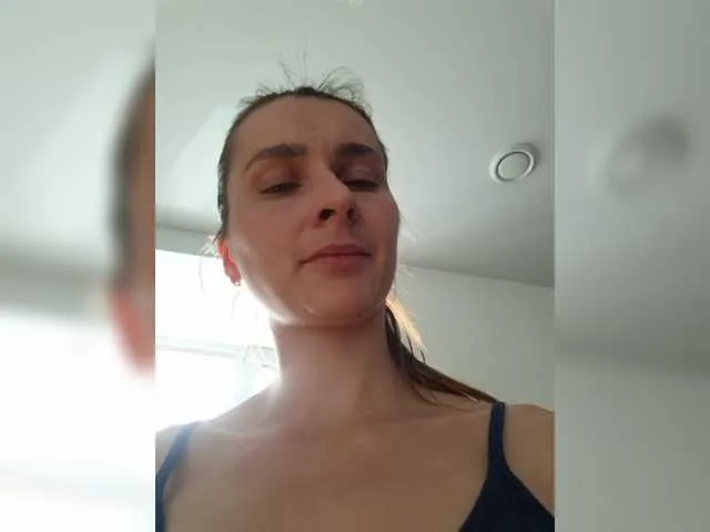 MonikaG from BongaCams