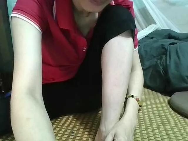 Moon18x from BongaCams