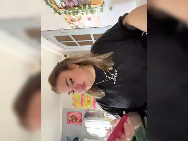 NanaMoka23 from BongaCams