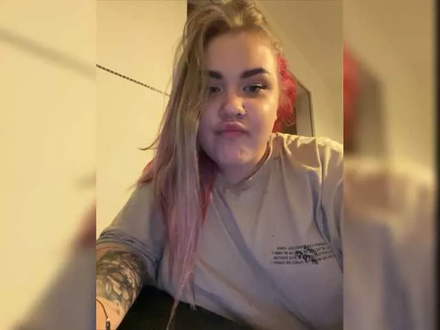 NanaMoka23 from BongaCams