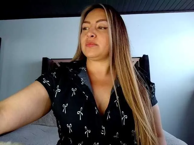 Natagold0 from BongaCams