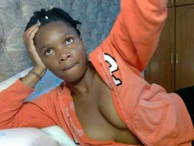 Naughty-Girl17 from BongaCams