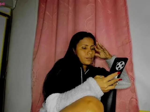 nentia-horny from BongaCams