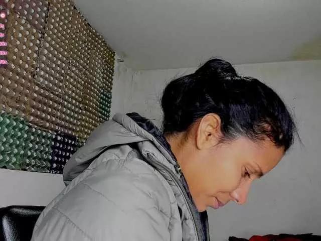 nentia-horny from BongaCams