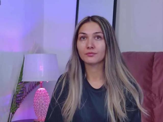 NicoleLegh from BongaCams is Freechat