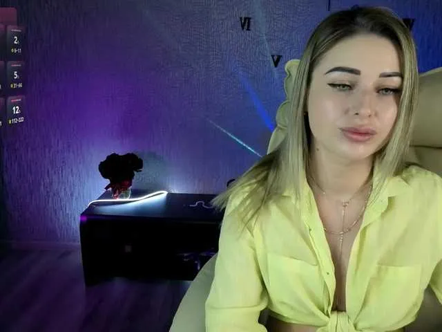 NikaStill from BongaCams