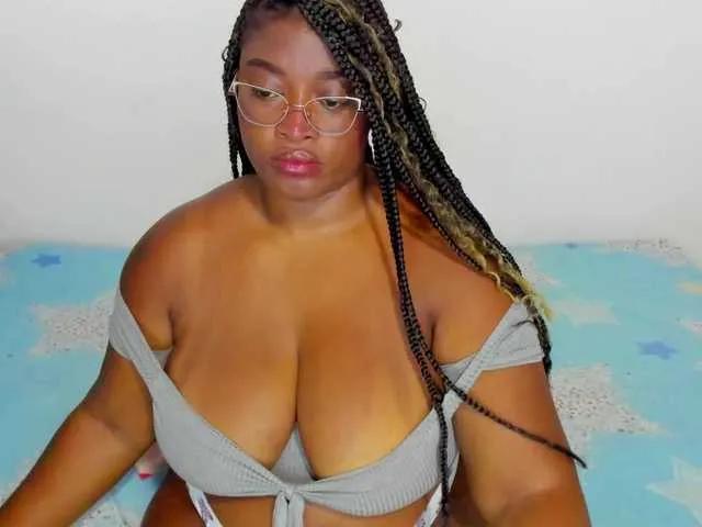 NinaaGrey from BongaCams