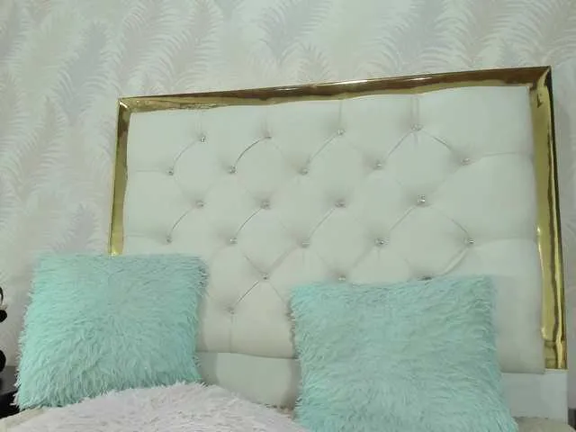 noa-camila from BongaCams is Freechat