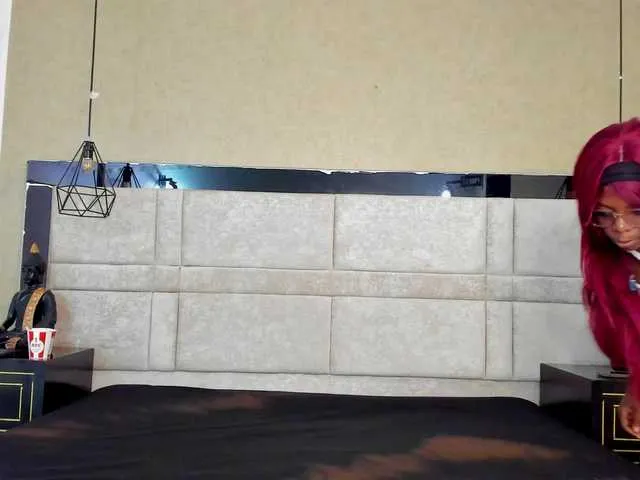 OliviaGarciaa from BongaCams is Freechat