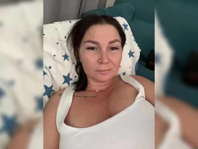 Olli2431 from BongaCams