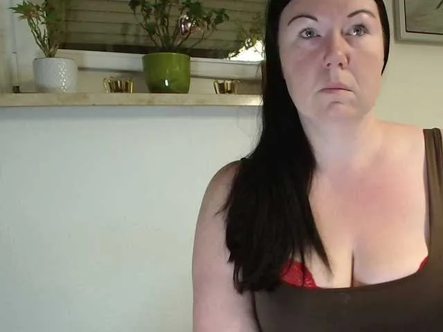 P6w-official from BongaCams