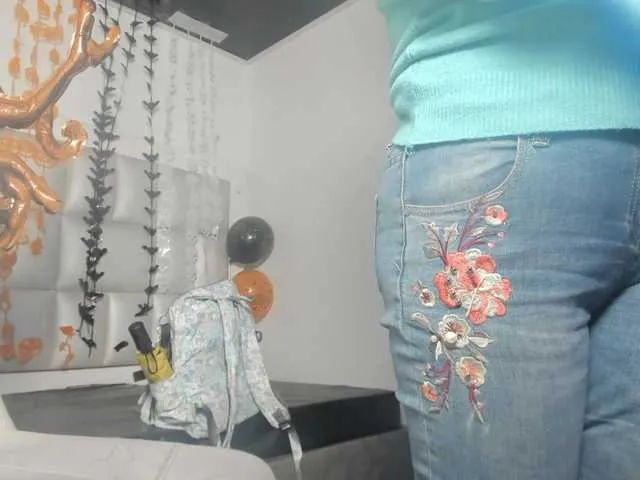 Peyton-wat from BongaCams