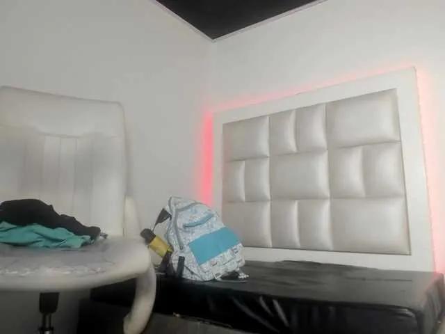 peyton-wat from BongaCams is Freechat