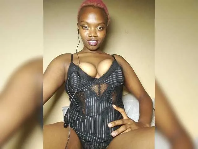 PinkDomina01 from BongaCams