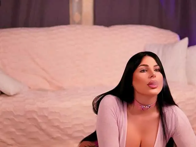 PlayfulAvalyn from BongaCams